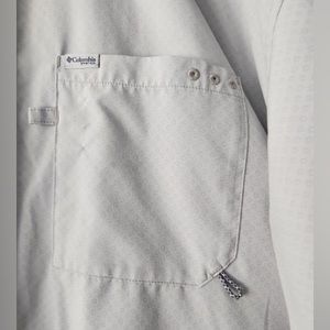 Grey mens 2xl Columbia fishing shirt.